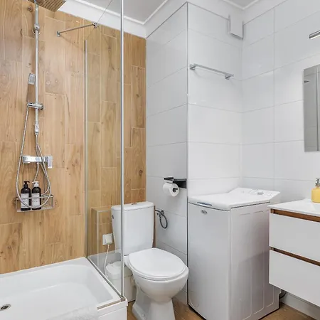 Apartment Andersena 190 A - 12 Pietro - 10 Min Cmkp - 5 Min Metro - 15 Min Centrum